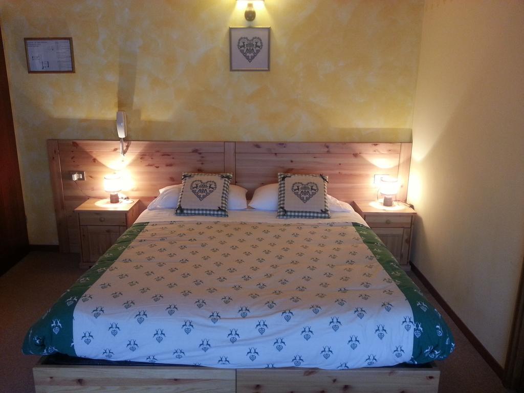 Hotel Al Sole Ауронцо ди Кадоре Стая снимка
